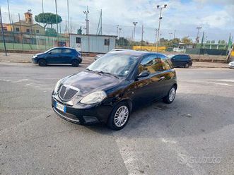 lancia ypsilon 1.2 oro