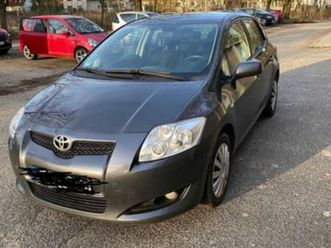 toyota auris 1.6 2009 zuverlässig & ge...