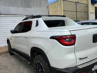 FIAT TORO ultra-2-0-16v-4x4-diesel-aut