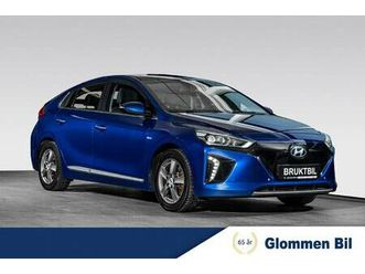 premium/skinn/ryggek./soltak/adaptiv c./navi/service ++