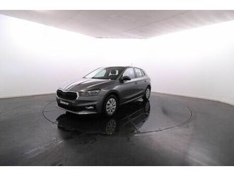 skoda fabia 1.0mpi selection 80cv / led