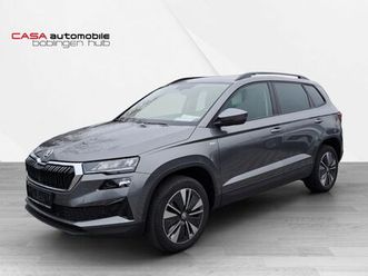 skoda karoq tour 1.5 tsi dsg navi shz kamera pdc