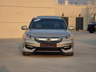 honda accord ( 2017model ) in gold color this has done a kilometer of 143000 km