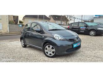 toyota aygo 1.4 d-4d . 60ch . reviser et garantie 11 mois nationale