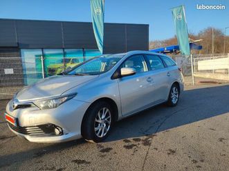 TOYOTA AURIS TOURING SPORTS toyota-auris-touring-diesel-d-4d