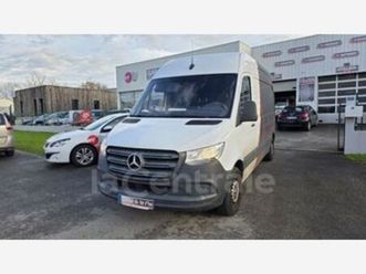 iii fourgon 214 cdi traction 3t0 39n