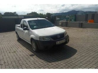 2018 nissan np200 1.6 a/c safety pack