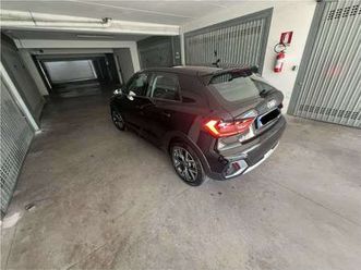 a1 citycarver 30 1.0 tfsi identity contrast 110cv s-tronic