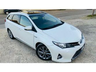 auris touring sports 1.8 16v hsd sol premium