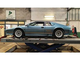lotus esprit turbo s3 - 1984