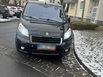 peugeot expert tepee 8 sitze / familienauto