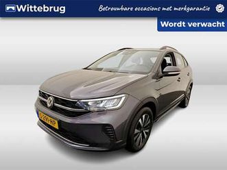 1.0 tsi life / automaat/ camera/ park. sensoren/ s