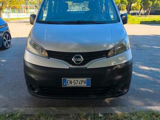 nissan nv200 7 posti usata
