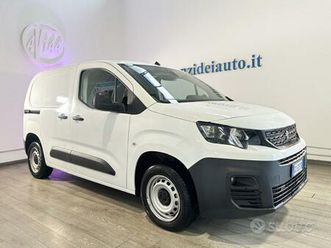 peugeot expert 1.5 bluehdi 100 cv premium 3 post