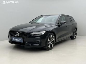 volvo v60 b4 dark ultra aut