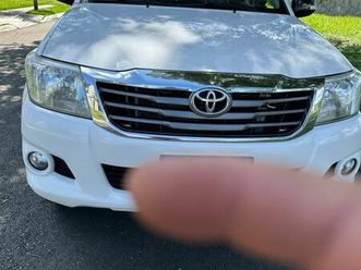 toyota hilux cd srv 4x2 2.7 flex 16v aut. 2015