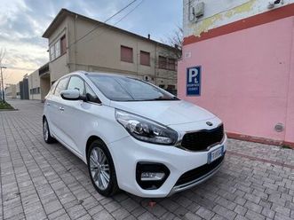 kia carens 1.7 crdi 115 cv business class