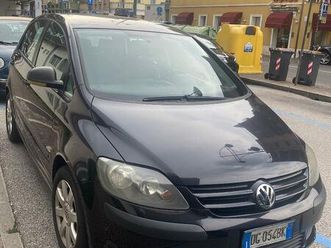 golf plus 1.9 tdi anno 2007 tenuta molto bene!