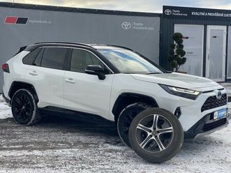 TOYOTA RAV4 2-5hsd-cr-1m-selection-4x4