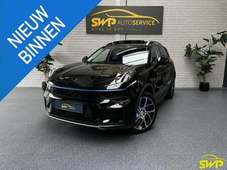 lynk & co 01 - 1.5 | phev | pano | 360 | zwart