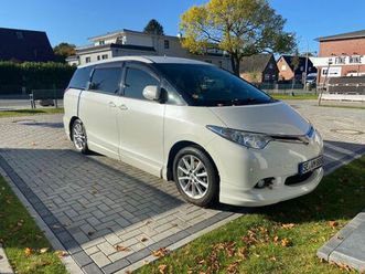 toyota previa estima