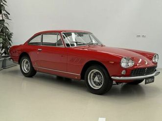 ferrari 330 gt 2+2 restauro da concorso
