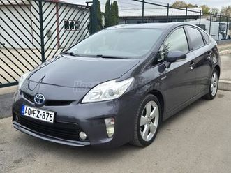 toyota prius 1.8 hsd premium (automata) magánszemélytől eladó