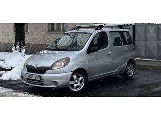 toyota yaris verso 1.3 linea luna