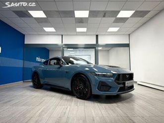 ford mustang 5.0 v8 gt