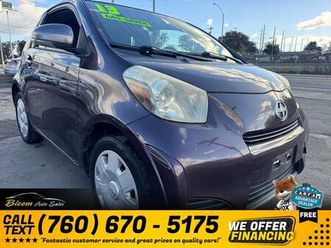 2013 scion iq base 2dr 2 dr 2-dr hatchback priced to sell!