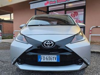 toyota aygo 1.0 vvt-i 69 cv 5 porte x-play