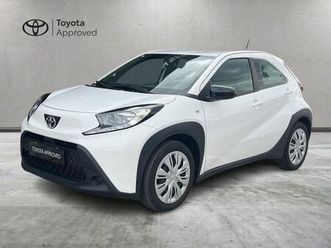 toyota aygo x aygo x 1.0 active 72cv s-cvt
