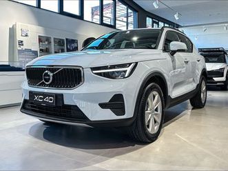 volvo xc40 essential b3 aut