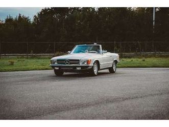 v8 cabriolet / leder / automaat / softtop