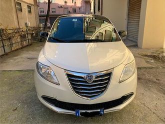 lancia ypsilon 0.9 twinair 85 cv 5 porte s&s -2012 km 27000
