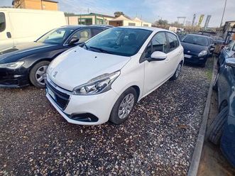 peugeot 208 1.2 5 porte finanzio