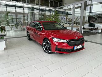 škoda superb sportline 2,0 tdi 142 kw 4x4
