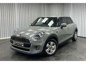 1.5i / navi / bluetooth / cruise co / 5 deurs