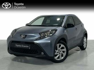 toyota aygo x cross play