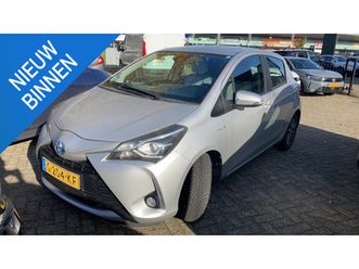 toyota yaris 1.5 hybrid design