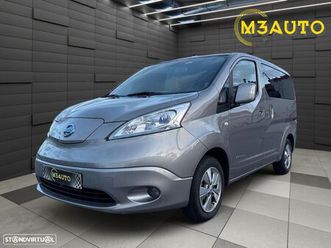 nissan e-nv200 evalia 7l navegador