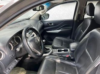 nissan nissan navara np300