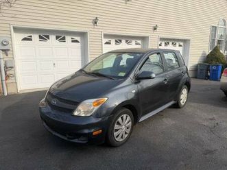 toyota scion xa hatchback (91k original miles)