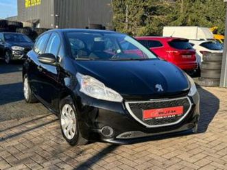 ② peugeot 208 1.2i 2013 148.000km goede staat — peugeot — 2ememain