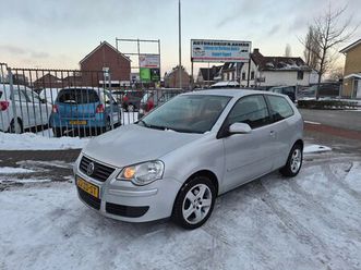 volkswagen polo - 1.4-16v optive