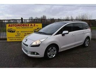 PEUGEOT 5008 2-peugeot-5008-1-6-e-hdi-allure-7pl-gps-pano-destockage-peugeot-2ememain