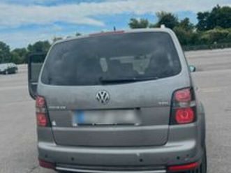 volkswagen vw touran klein bus