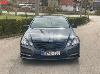 mercedes-benz e 350 amg optic top stanje registrovan