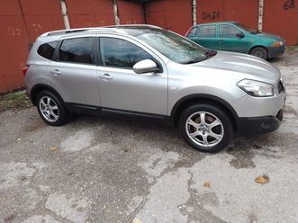 nissan qashqai + 2