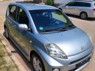 daihatsu sirion 1.3i
